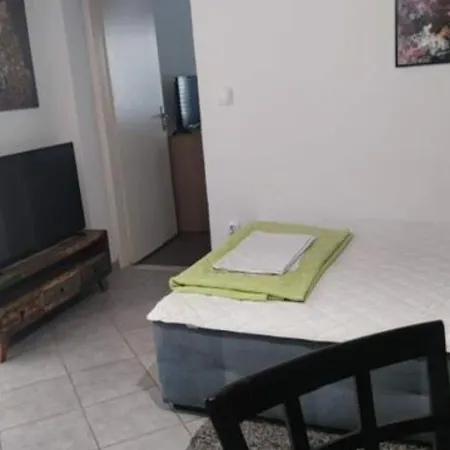 Apartment Mira Roso - One Bedroom 2 *