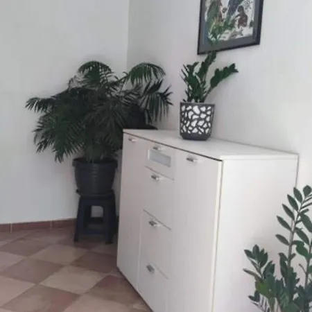 Mira Roso - One Bedroom 2 Makarska
